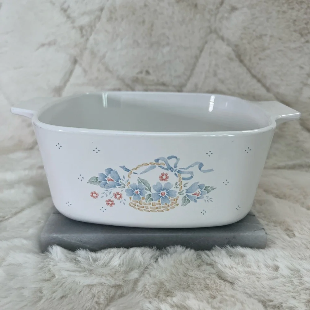 Vintage CorningWare Country Cornflower A-1 1/2-B 1.5L Casserole No Lid